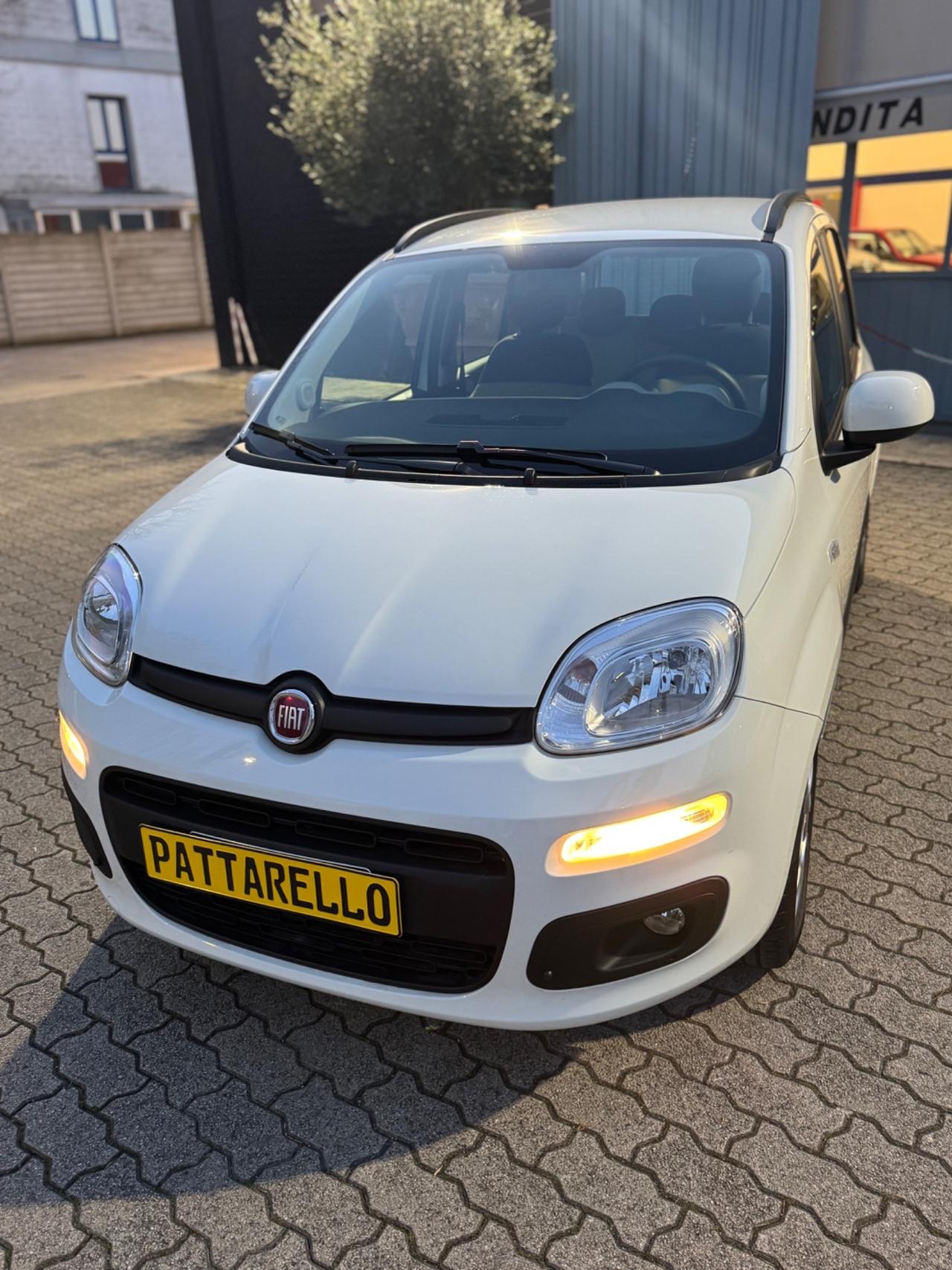 Fiat Panda 1.2 Easy — SOLO 2600 Km —