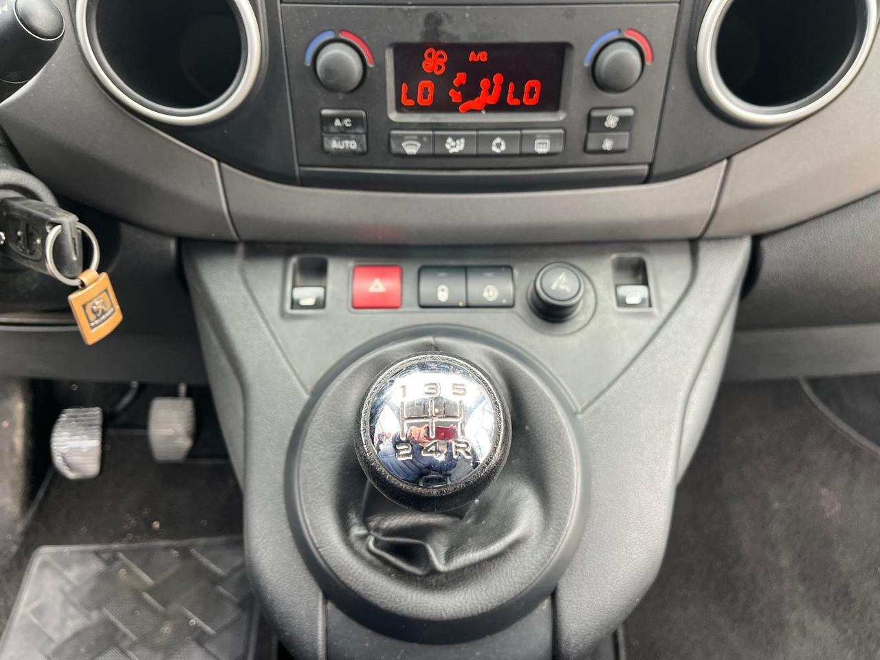 Peugeot Partner tepee 5P/autoc-1.6 hdi-2019