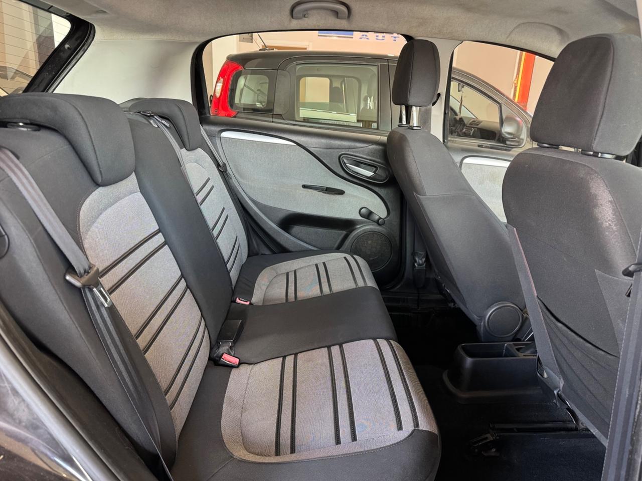 Fiat Punto Evo 1.3 Mjt 75 CV 5 porte Dynamic