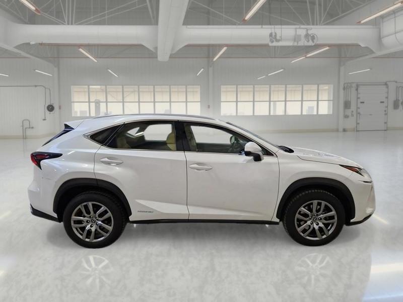 LEXUS NX 300h Hybrid Executive 4WD