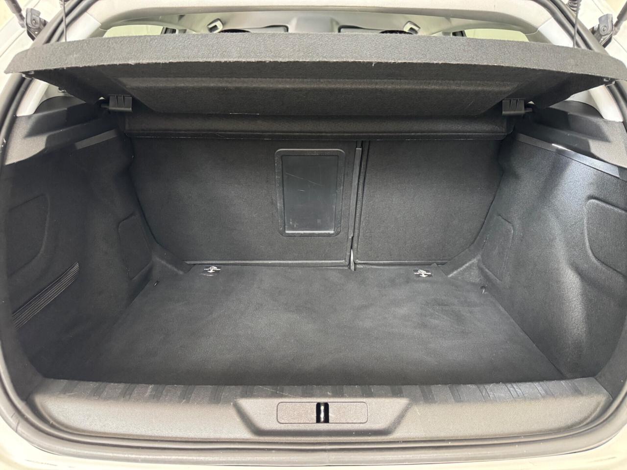 Peugeot 308 BlueHDi 130 S&S Allure