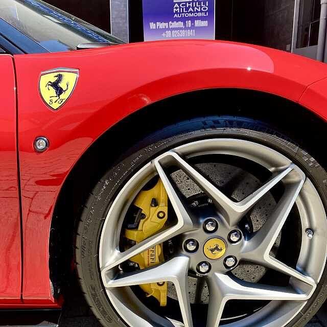 Ferrari F8 Tributo LIFT+CARBO+SEDILI CARBO