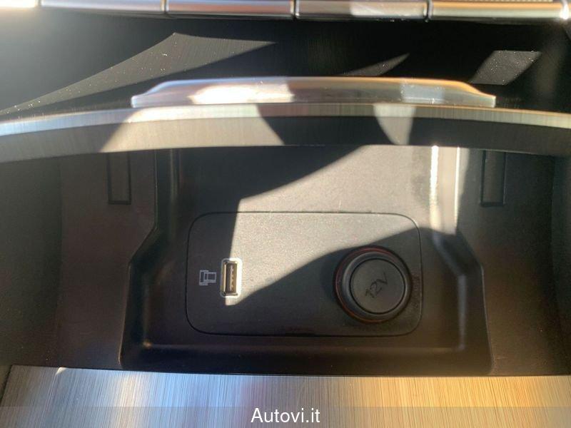 MG EHS Plug-in Hybrid Luxury (PROMO)