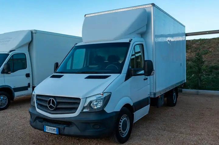 Mercedes-Benz SPRINTER CON SPONDA IDRAULICA