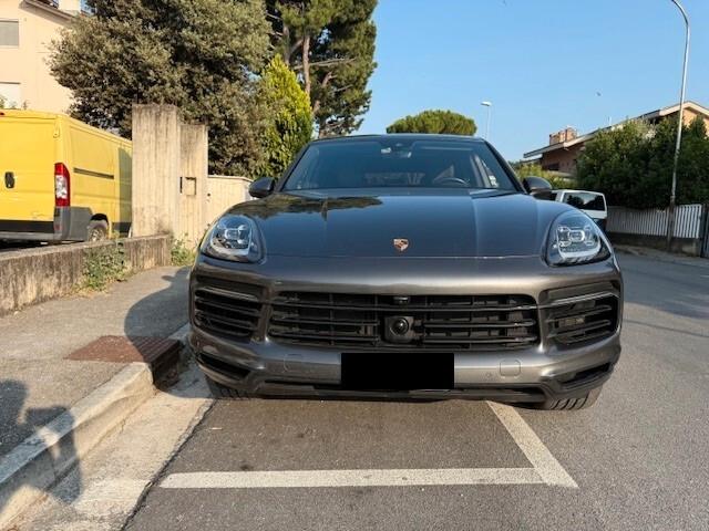 Porsche Cayenne 3.0 V6 E-Hybrid