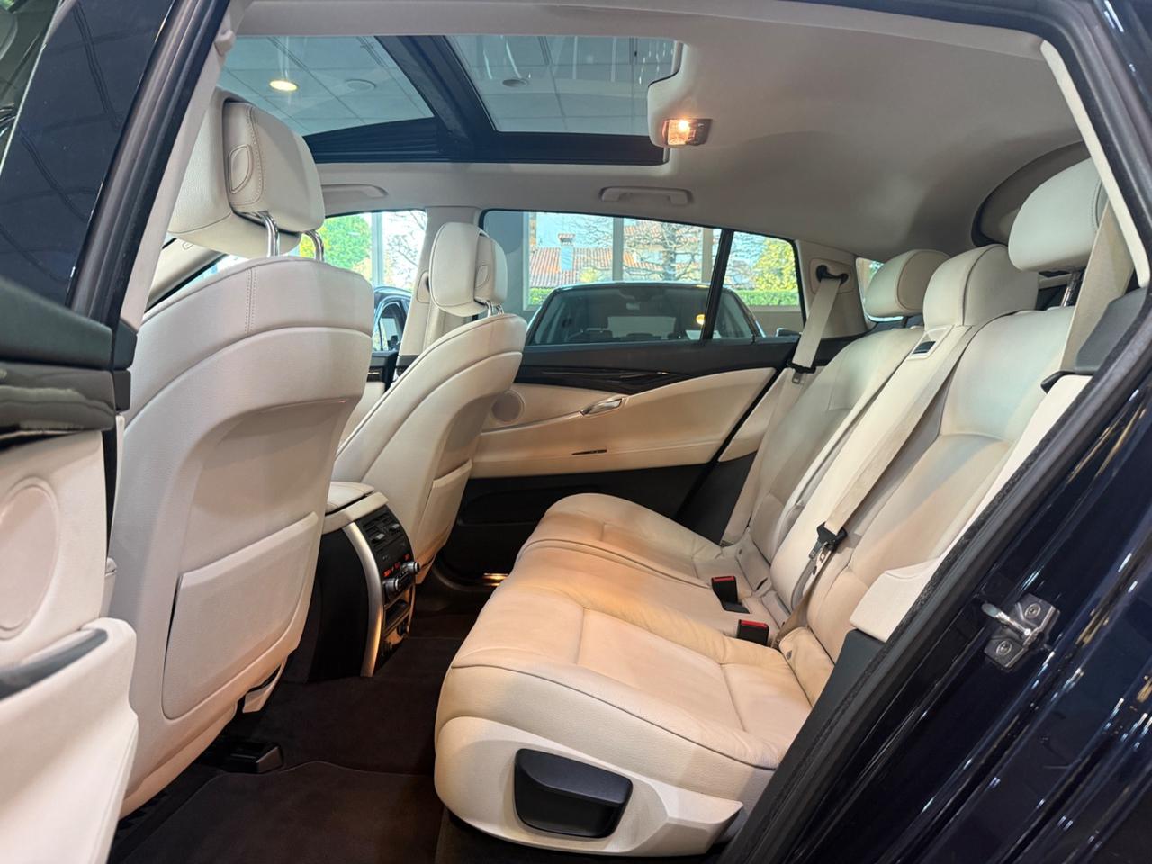 Bmw 5er Gran Turismo 530d Futura auto FULL TETTO !!
