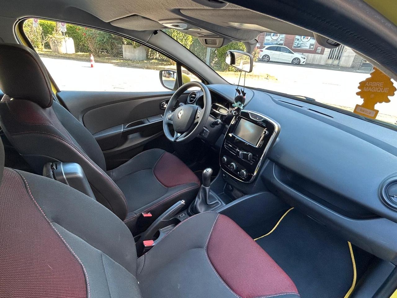 Renault Clio 1.5 dCi 8V 75CV 5 porte Costume National