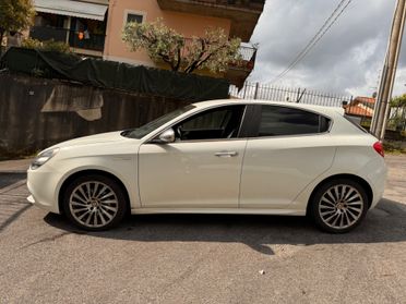 Alfa Romeo Giulietta 2.0 JTDm-2 140 CV Exclusive