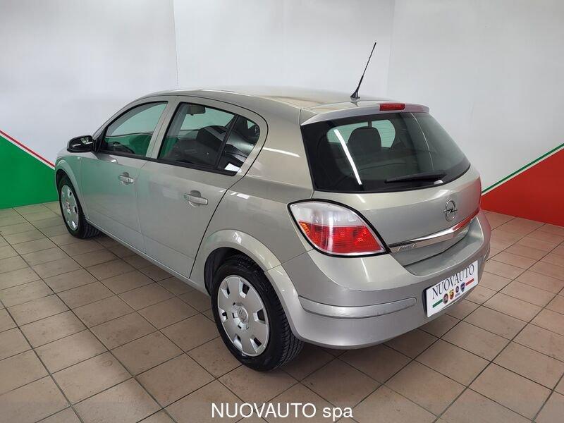 Opel Astra Astra 1.6 16V Twinport 5 porte Enjoy