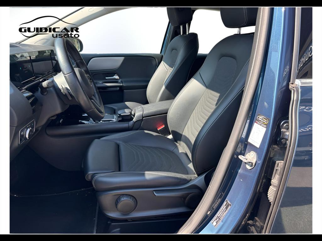 Mercedes-Benz Classe B - W247 2018 - B 180 d Sport auto