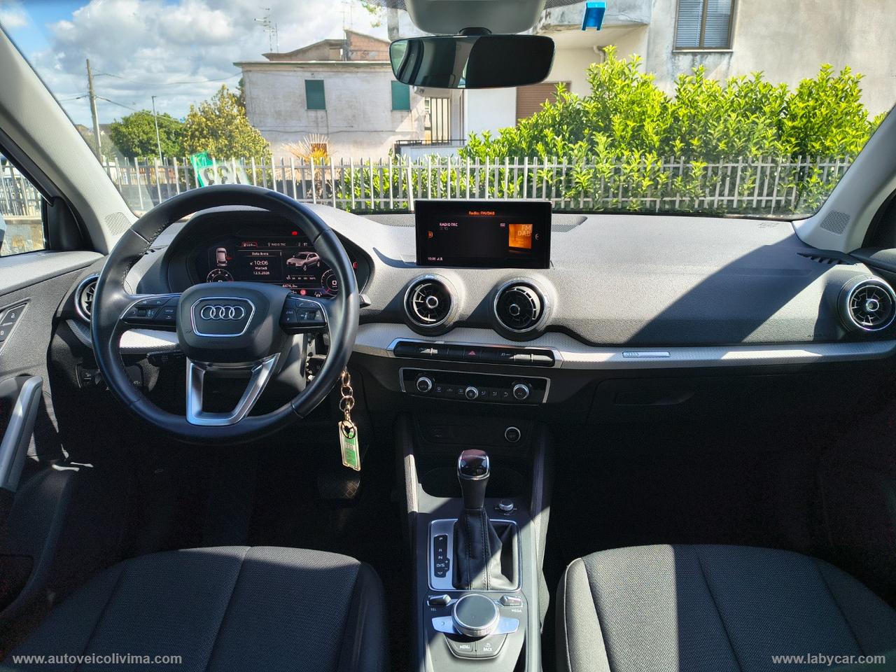 AUDI Q2 30 TDI S tronic Business Plus