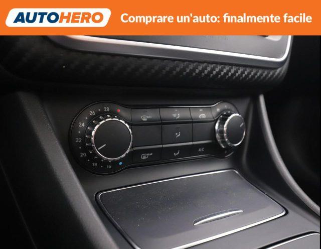MERCEDES-BENZ A 180 d Automatic Premium