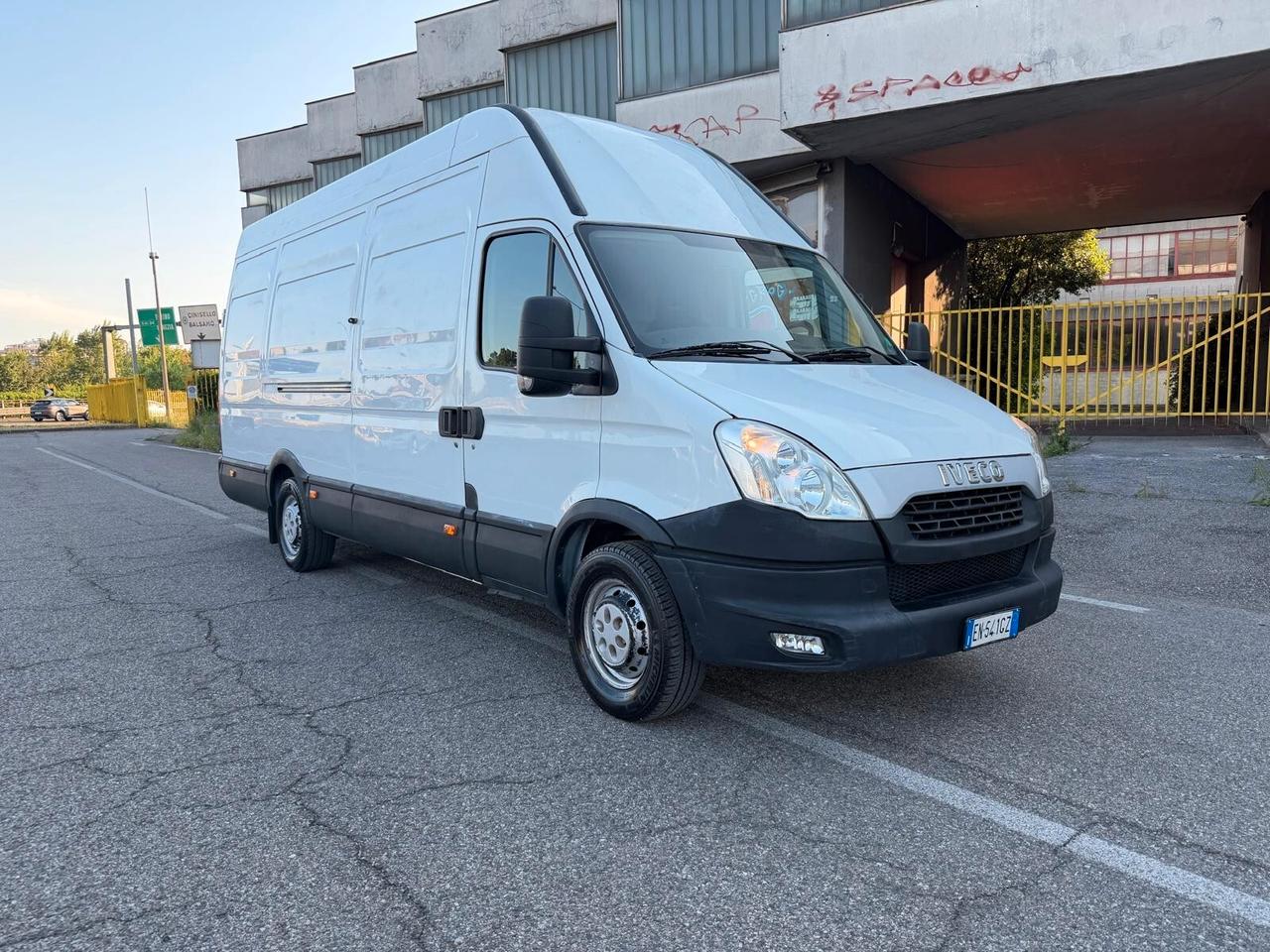 Iveco Daily 35S15V 2.3 HPT PC-TM Furgone