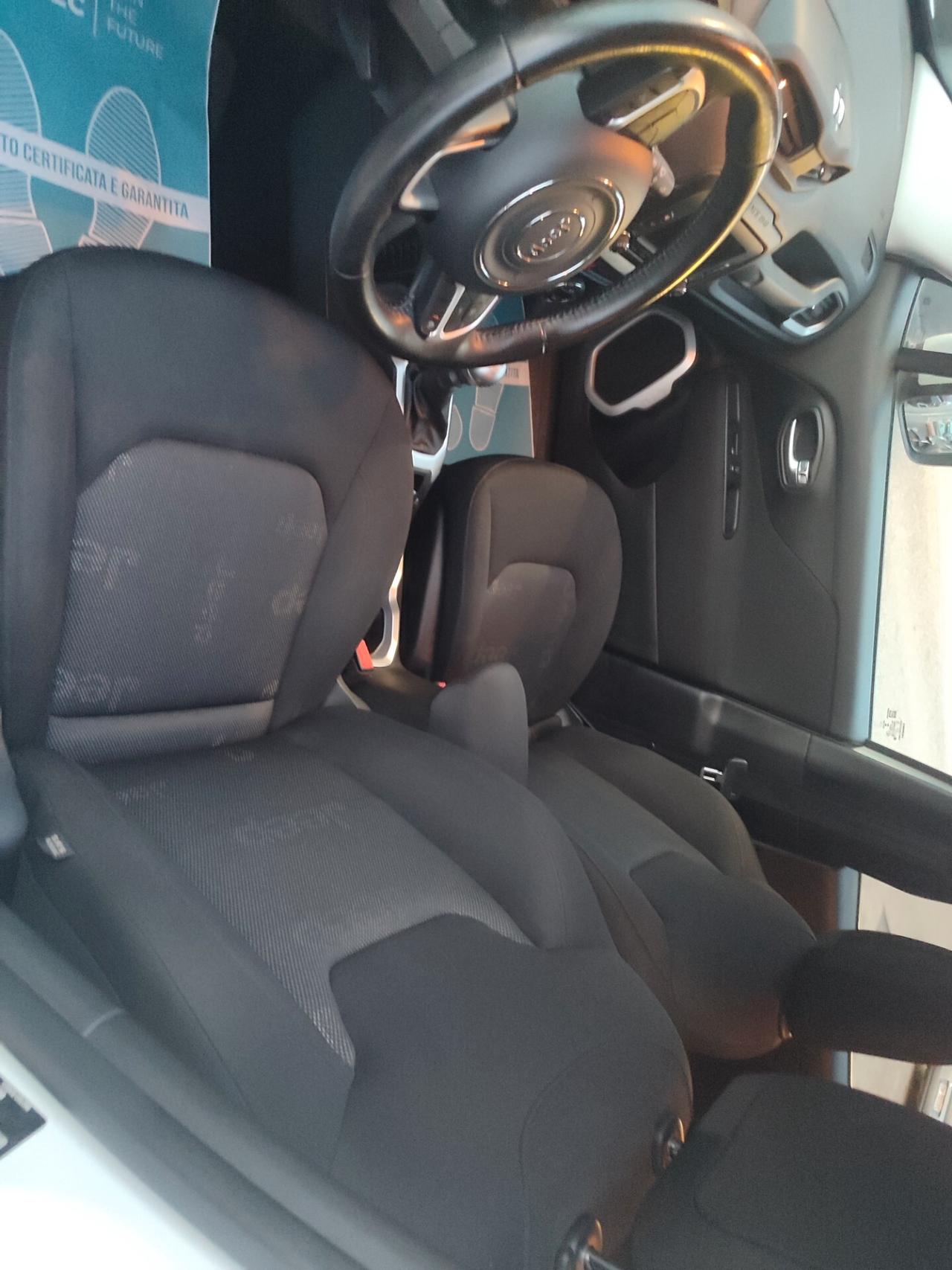 Jeep Renegade 1.6 Mjt 120 CV Longitude