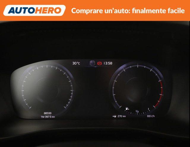 VOLVO XC40 T3 Momentum