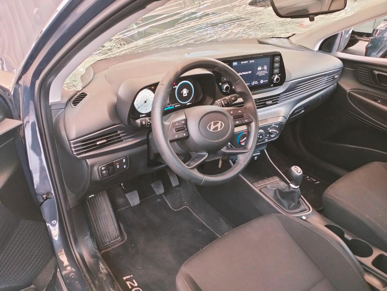 Hyundai i20 1.2 MPI - SINISTRATA -