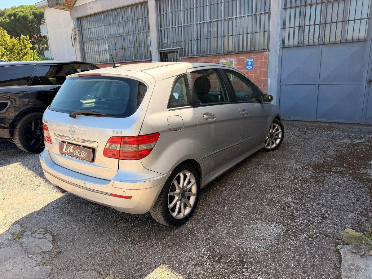 MERCEDES - Classe B - 200 CDI Chrome