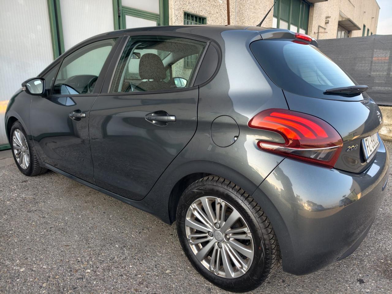 Peugeot 208 BENZINA 5 PORTE UNIPRO 2017
