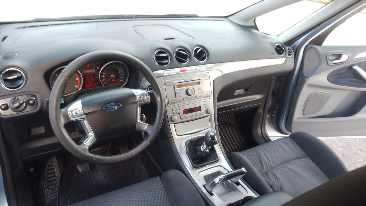 Ford S-Max 2.0 TDCi 140CV Titanium 7 POSTI 07