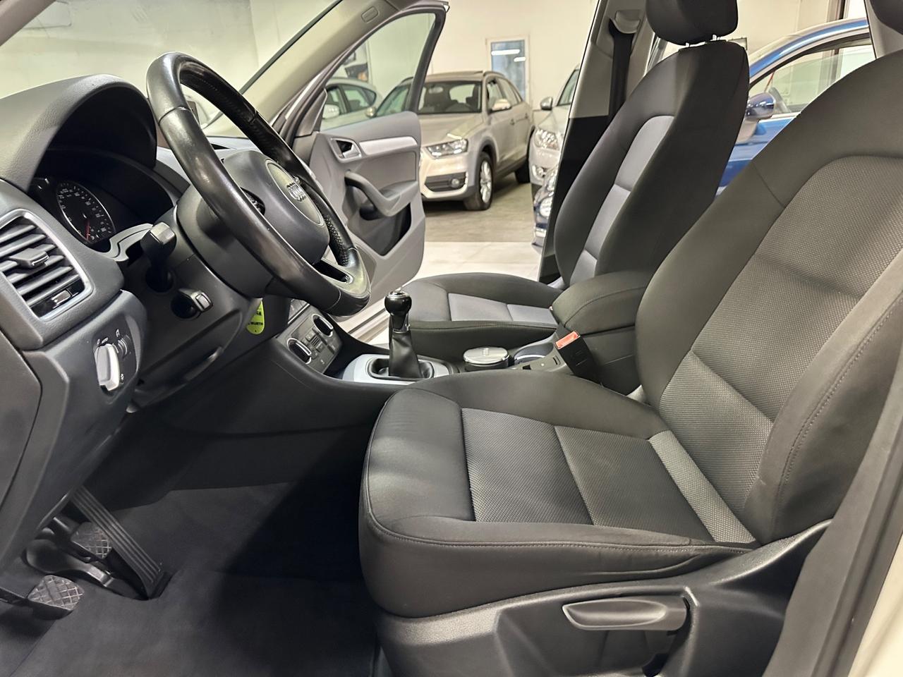 Audi Q3 2.0 TDI 120 CV Business