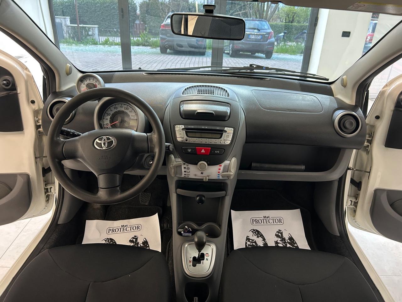 Toyota Aygo 1.0 benzina 50kw cambio automatico