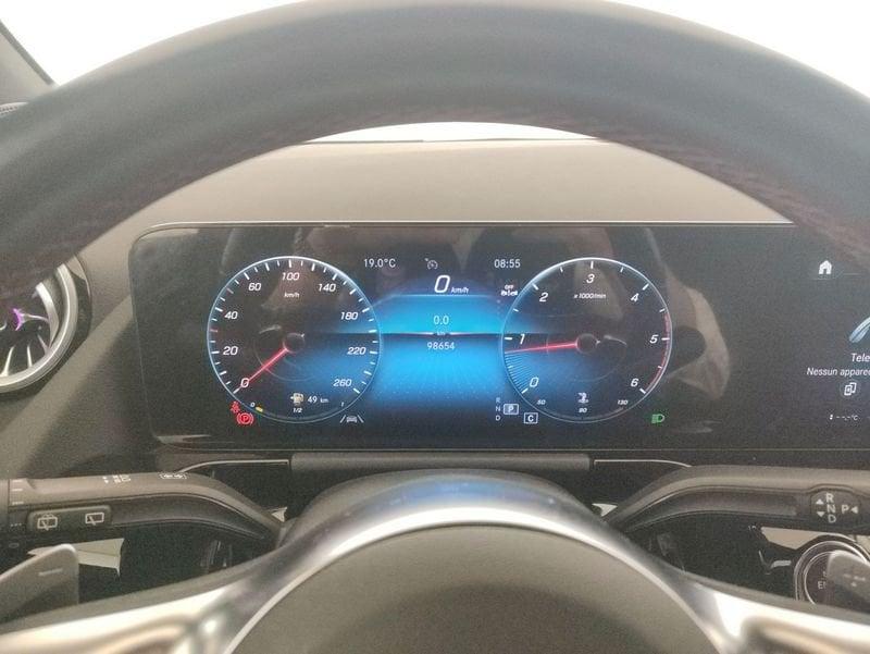 Mercedes-Benz GLA 180 d Premium auto