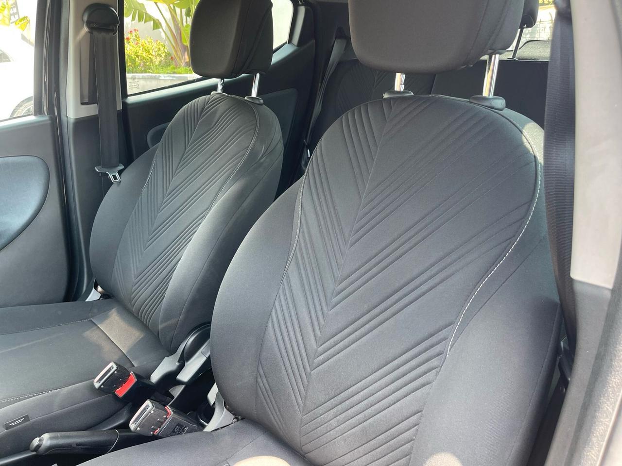 Lancia Ypsilon 1.0 FireFly 5 porte S&S Hybrid Ecochic Gold