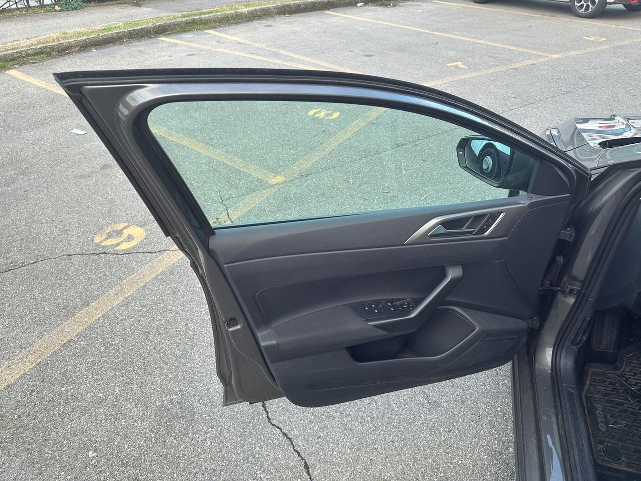 Volkswagen Polo Comfortline 1.0 TGI #8096