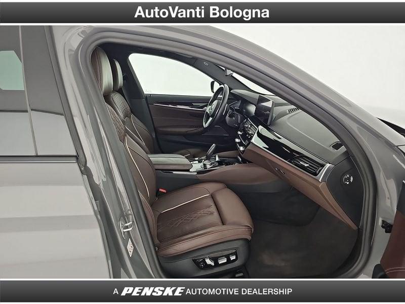 BMW Serie 5 540d 48V xDrive Touring Msport