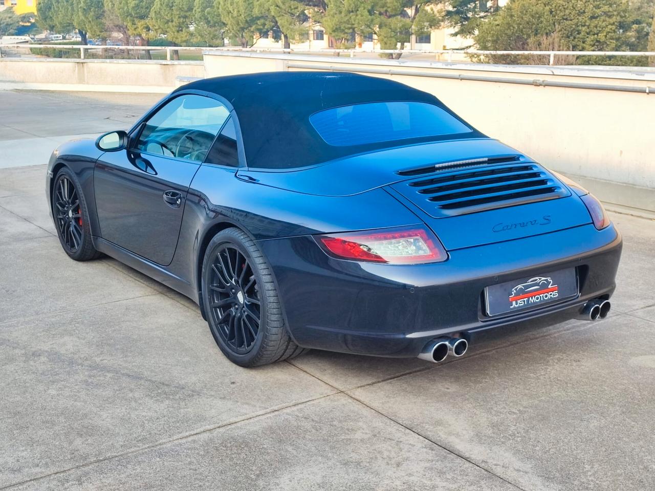 Porsche 911 Carrera S Cabriolet