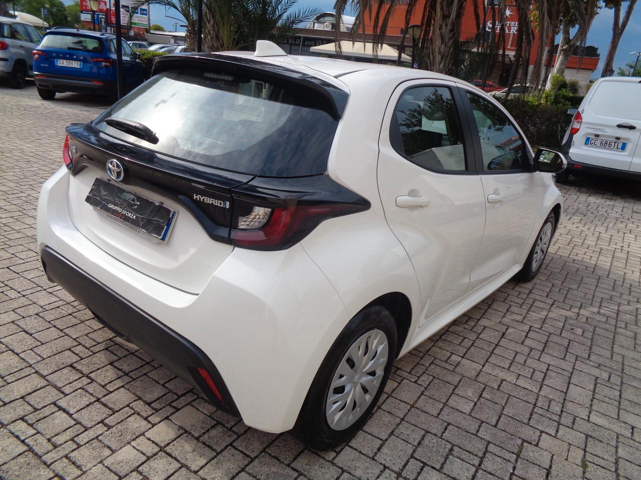 Toyota Yaris 1.5 Hybrid 5 porte Active