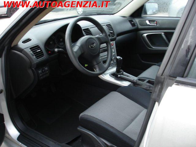 SUBARU Legacy 2.0 16V BERLINA