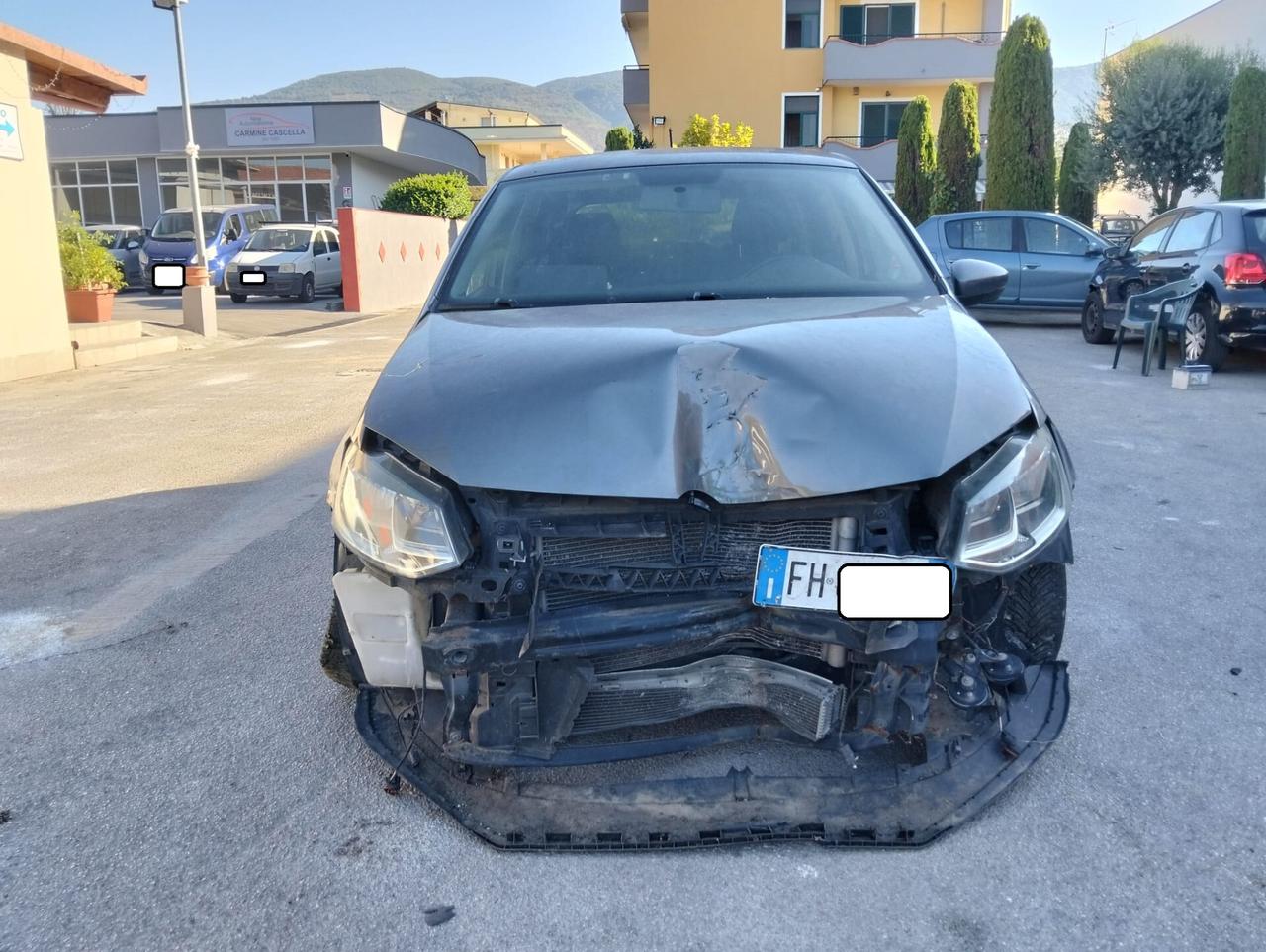 VW Polo 1.4 TDI 90cv DSG 2017 SINISTRATA