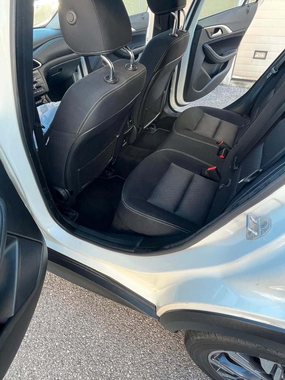 Infiniti QX30 2.2 diesel DCT AWD Premium Tech