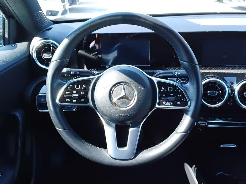 Mercedes-Benz Classe A A 250 e eq-power Business Extra auto