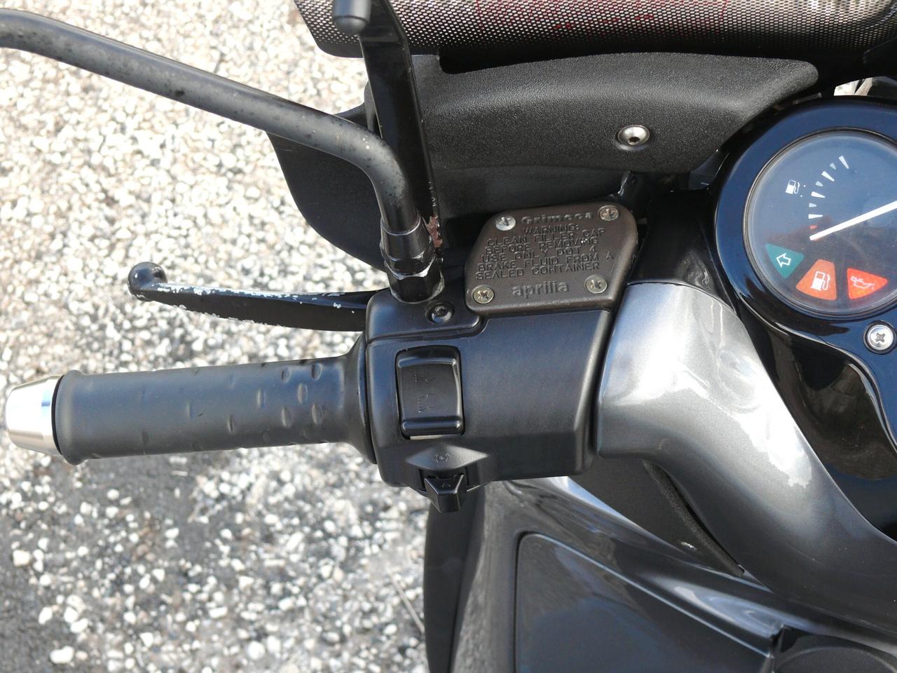 Aprilia Scarabeo 250 BICOLORE