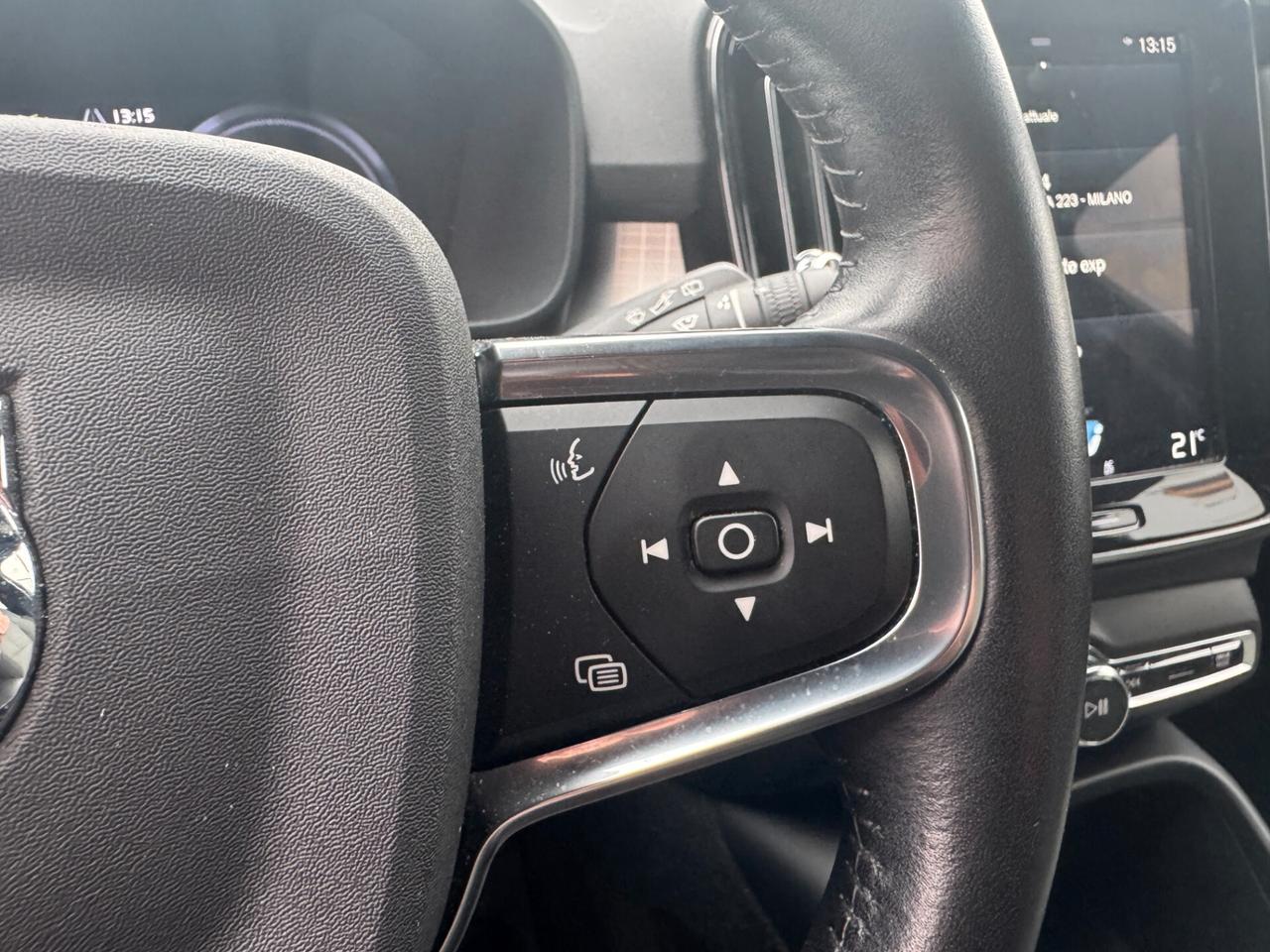 Volvo XC40 T5 Recharge Plug-in Hybrid Inscription