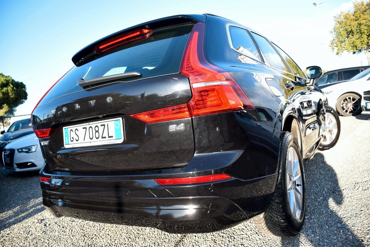 Volvo XC 60 XC60 IBRIDA 2.0B4 (d) (DIESEL/ELETTR) AUTOM. Core FULL OPT.