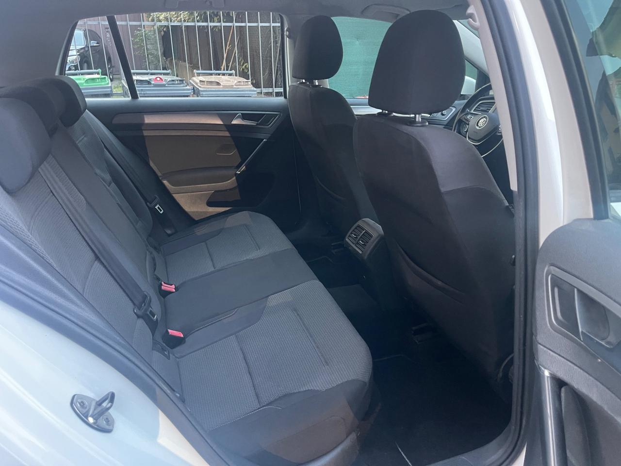 Volkswagen Golf 1.6 TDI 5p. Highline BlueMotion Technology