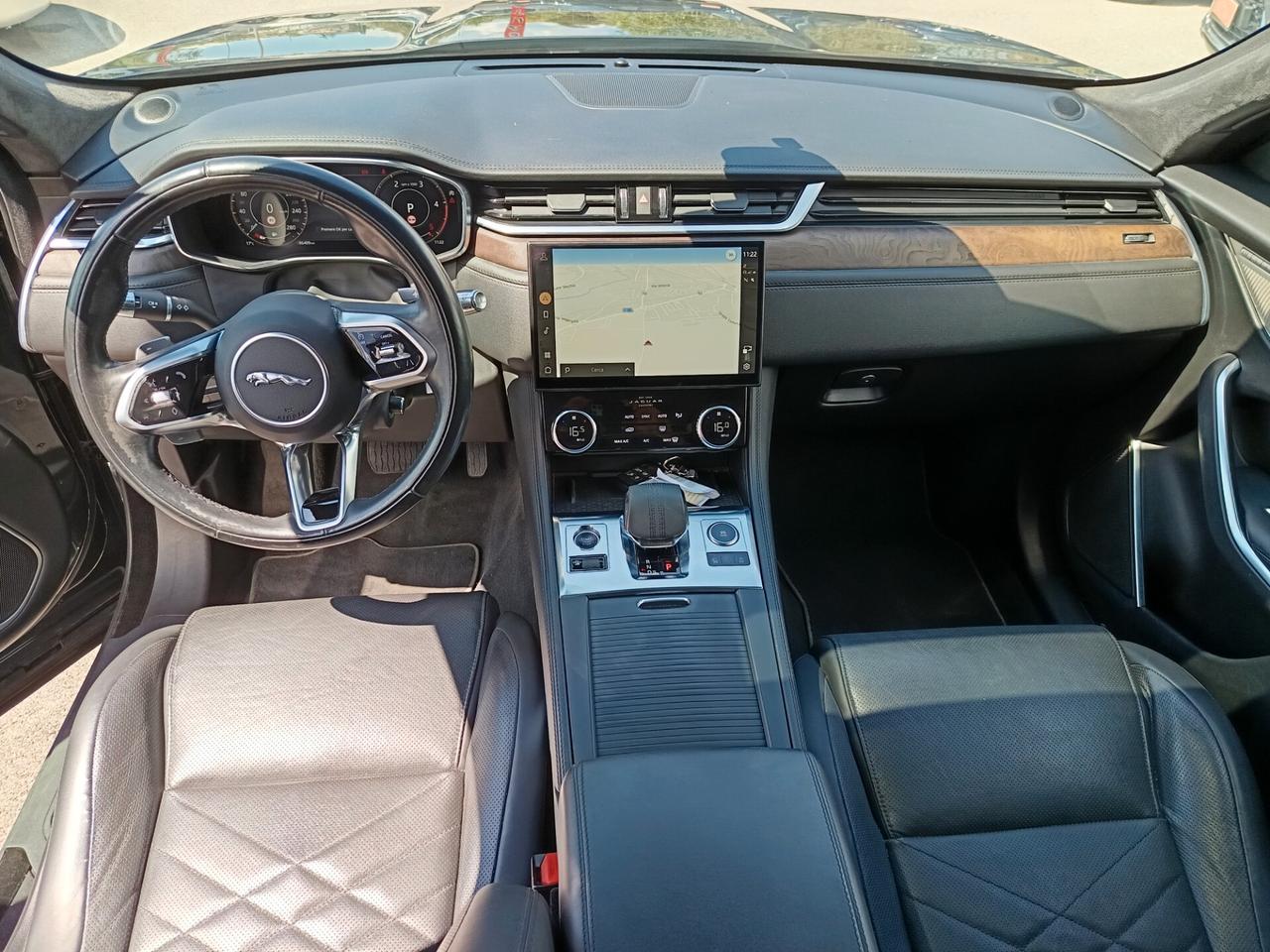 Jaguar F-Pace 2.0 D i4 MHEV 204 CV AWD aut. HSE