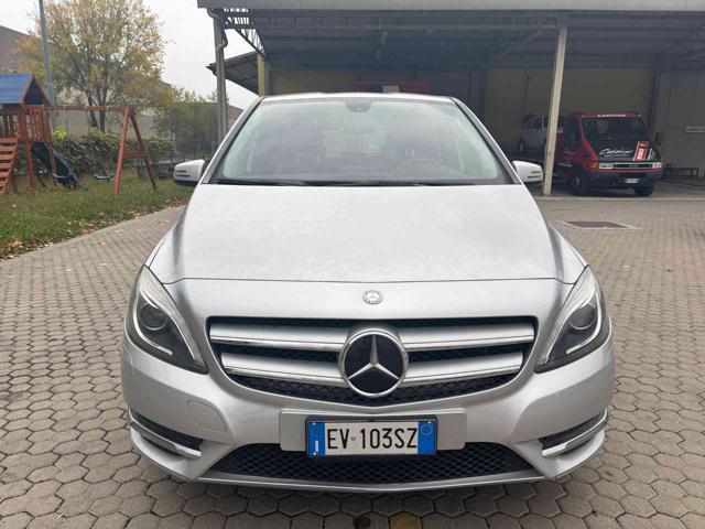 MERCEDES-BENZ B 200 CDI CAMBIO MANUALE