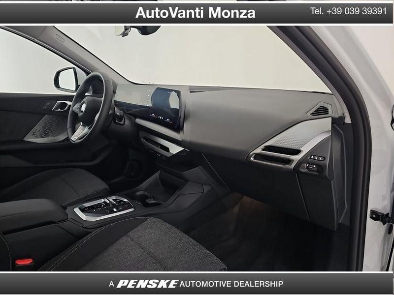 BMW Serie 1 120 48V auto