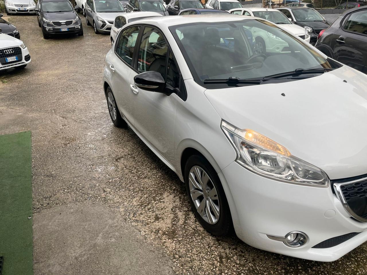 Peugeot 208 BlueHDi 100 S&S 5 porte Allure