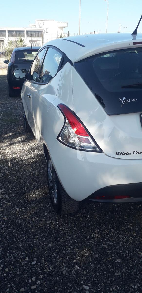 LANCIA - Ypsilon - 1.3 MJT 16V 95 CV 5p. S&S Gold
