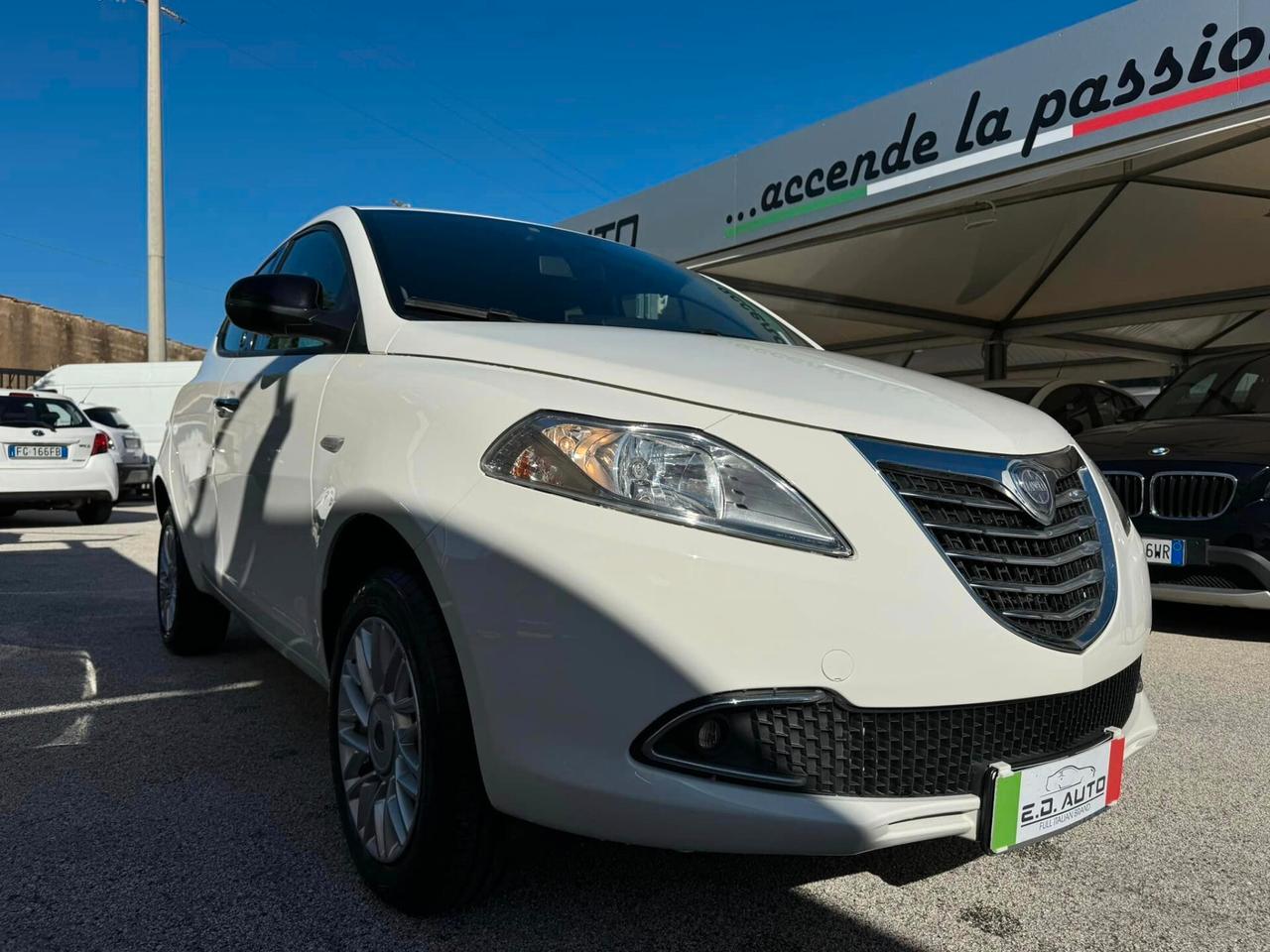 LANCIA YPSILON TERZA SERIE 0.9TWIN AIR 85CV BENZ/METANO