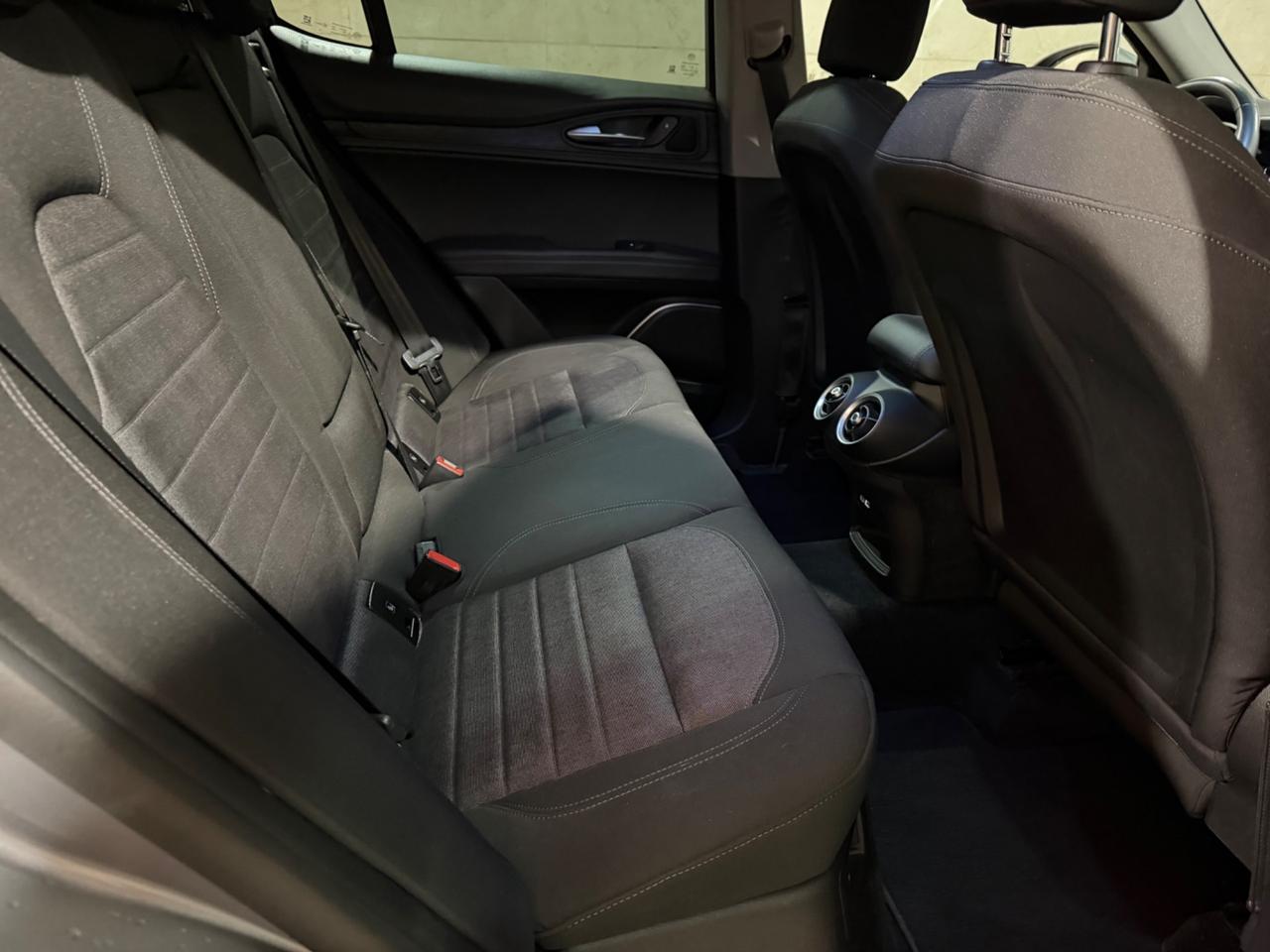 Alfa Romeo Stelvio 2.2 Turbodiesel 160 CV AT8 RWD Business