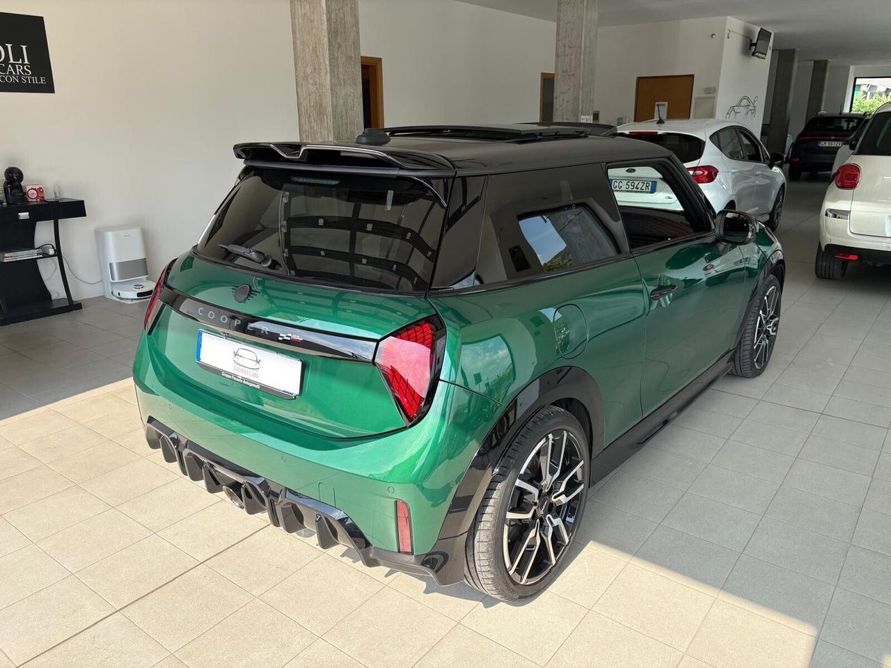 Mini JOHN COOPER WORKS 2.0 231CV