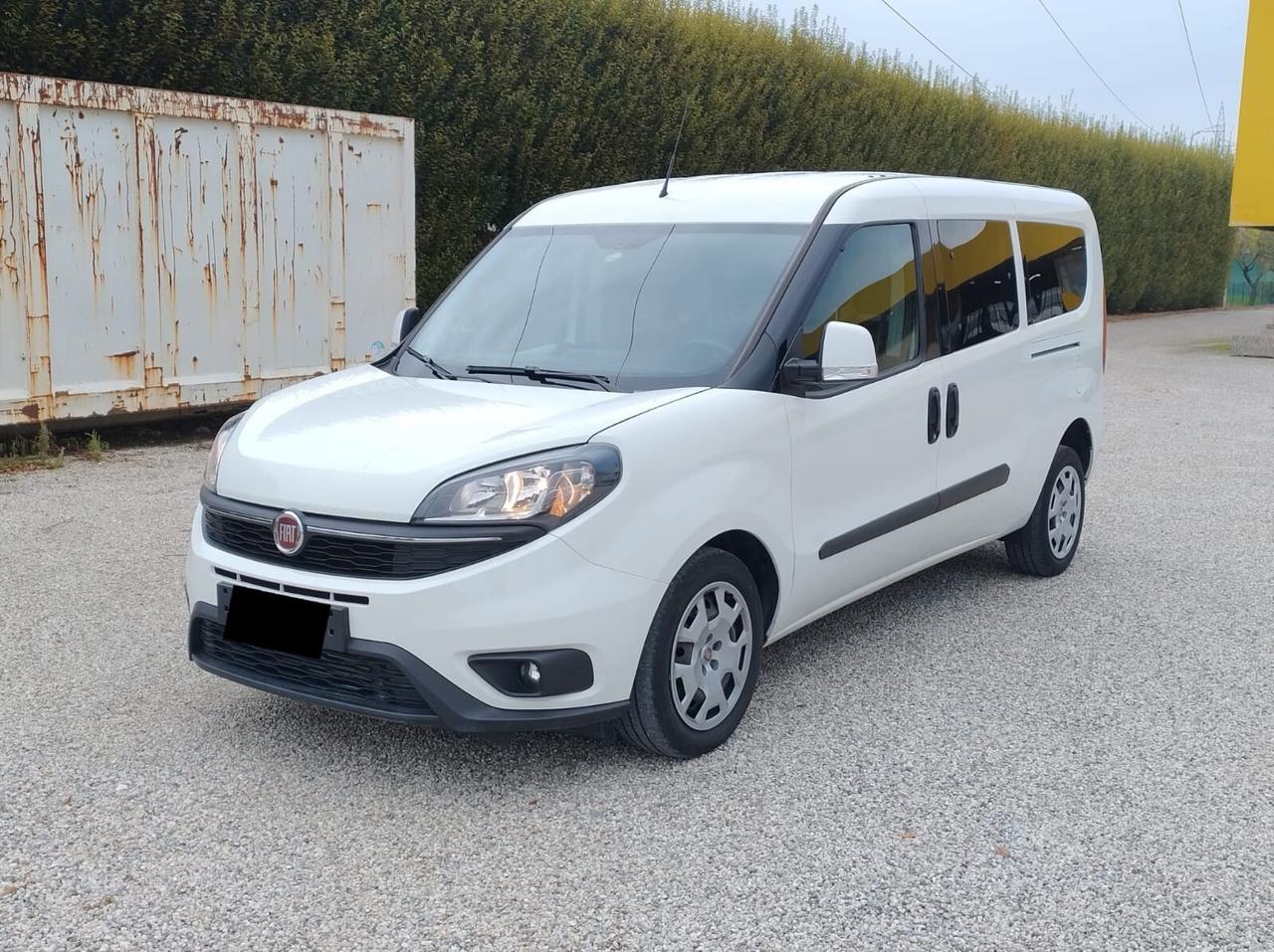 Fiat Doblò Maxi 1.6mjt OK NEOPATENTATI-AUTOCARRO