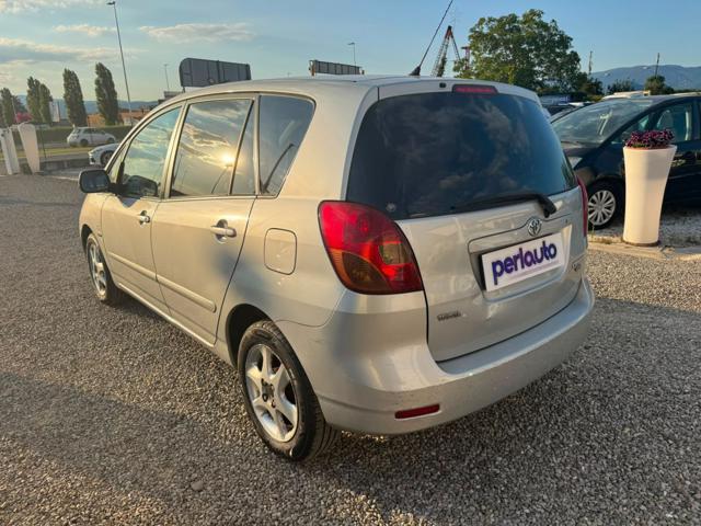 TOYOTA Corolla Verso 1.6 16V
