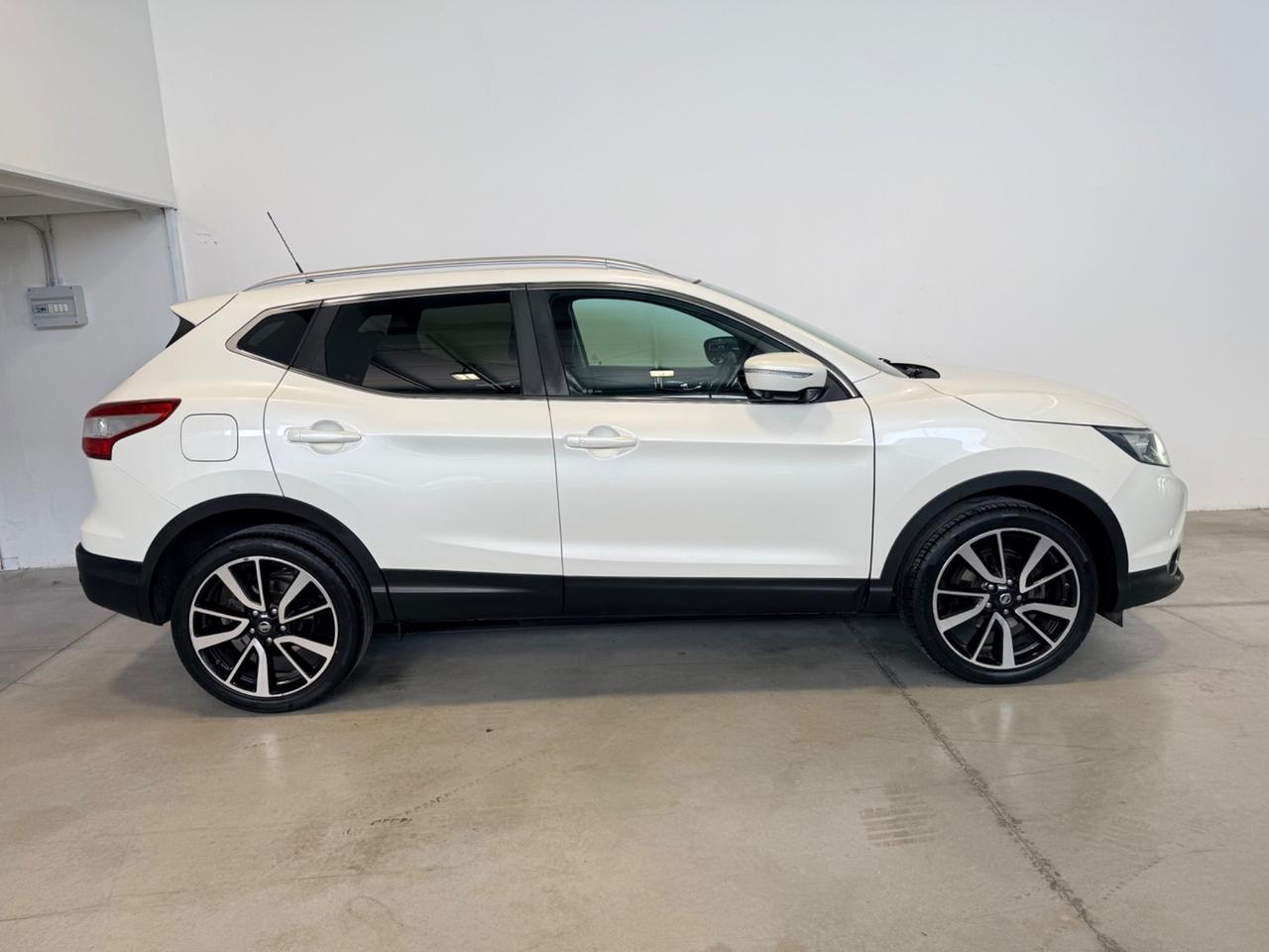 Nissan Qashqai 1.5 dCi DPF Tekna